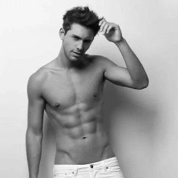 King, 25, 