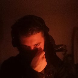 ������, ������, 32 ����