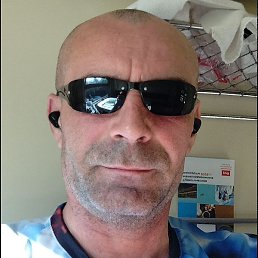 Sani, ������, 44 ����