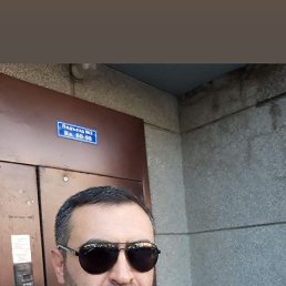 Ziko, 41, 