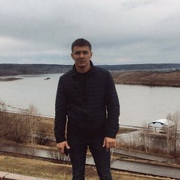 Alex, 31, 