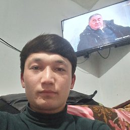 Zuxriddin, 21, 