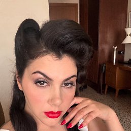 Jessie, 29, 