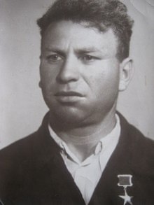 Михаил Николаевич Теодор, (21 июня 1924 - 28 апреля 1992) — Герой Социалистического Труда, советский ...