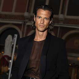 ��������������, �����