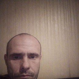 Dima, 41, 