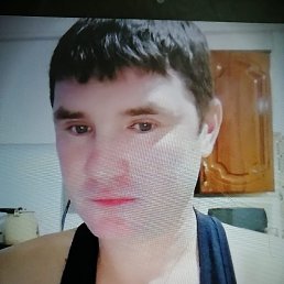 Ruzriz, 37, 
