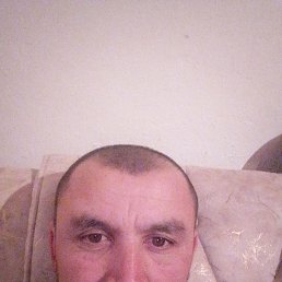 Alisher, 42, 