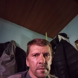 ����������, 53 ����, ����