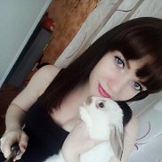 Margo, 32 , 