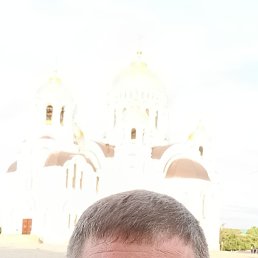 Ruslan Komarov, 41, 