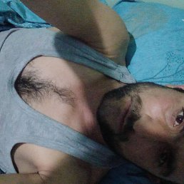 Edik, 33, 