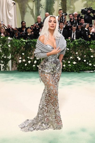           Met Gala 2024.      ... - 4