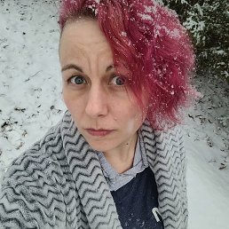 Jesse, 38, 
