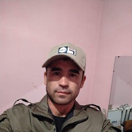 Ulugbek, 34, 