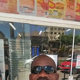 Rafael, 45, --