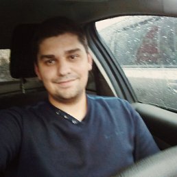 Alex, 29, 