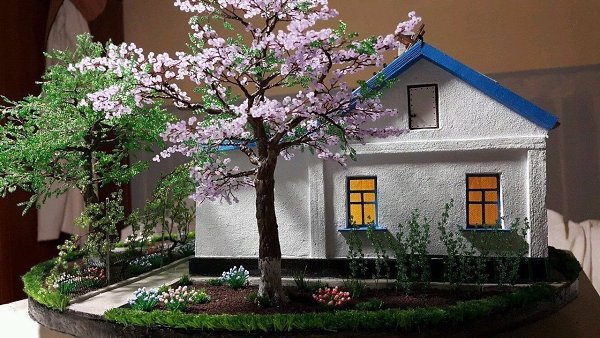 Великолепная работа из бисера Родительский дом. - 3