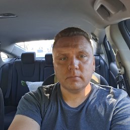 Alexander, 41, 