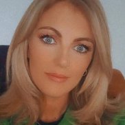 Veronika, 33 , 