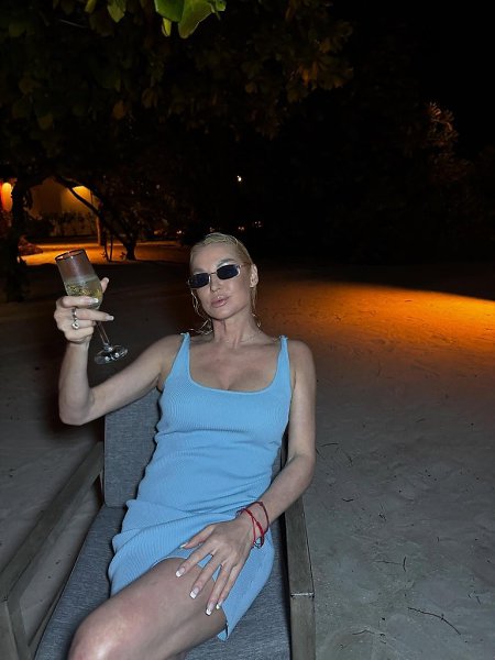 Начался новый сезон нашего любимого сериала под названием Анастасия Волочкова её очередной спутник ... - 3