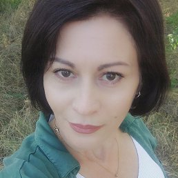 Tania, �������, 44 ����