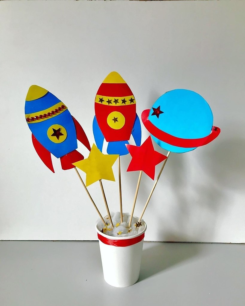 Аппликация, посвящённая космосу - 2