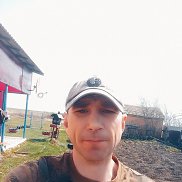 Viktor, 44 , 