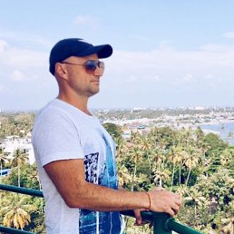Mark, 41, 