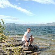 ������, 53 ����, ����-�����������