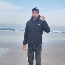 M jamal, 40, 