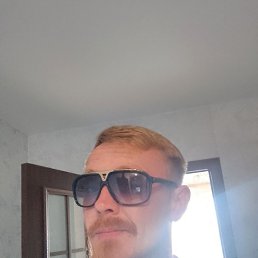 Pavel, �������, 37 ���