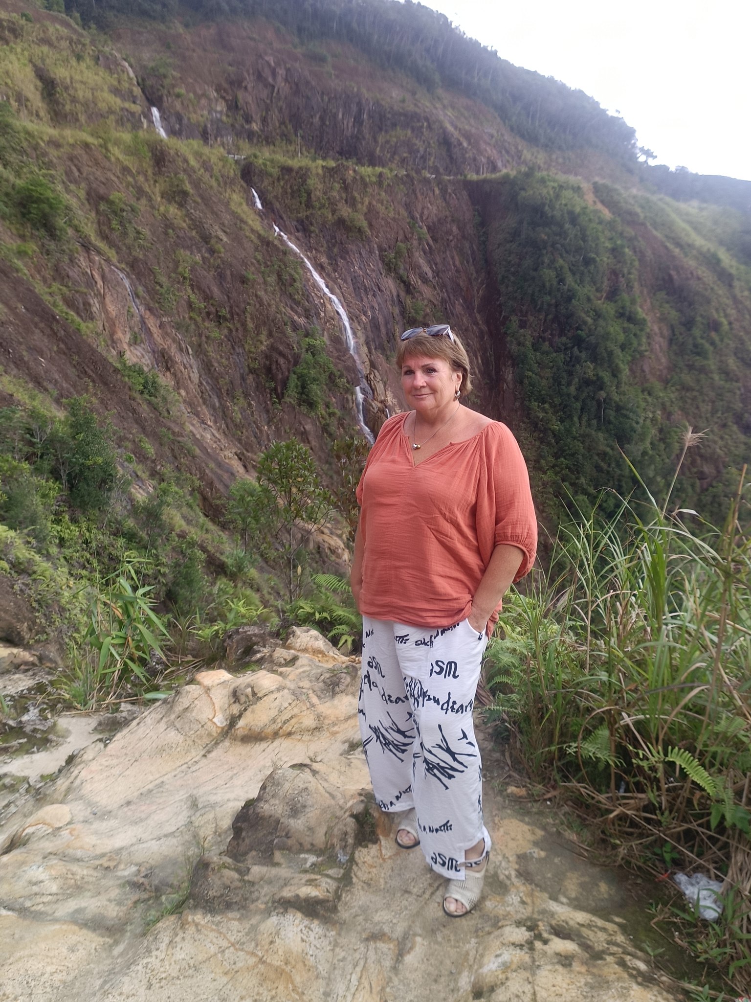  - 17  2025  15:18 - 2