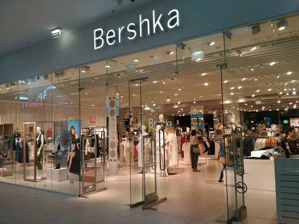 Возвращение беглецов: Zara, McDonald’s и IKEA снова тянет в Россию.СМИ пишут, что Zara, McDonald’s, ...