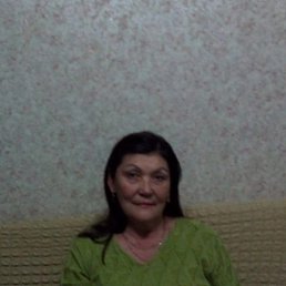 Lyubov, 59, 