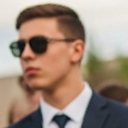 Narek, 18, 