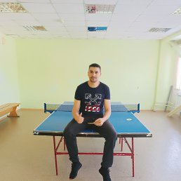 Adil, �����, 34 ����