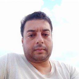 Abdelkarim, 44, 