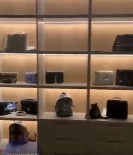 �����������