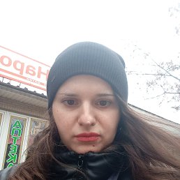 Vlada, 27, 