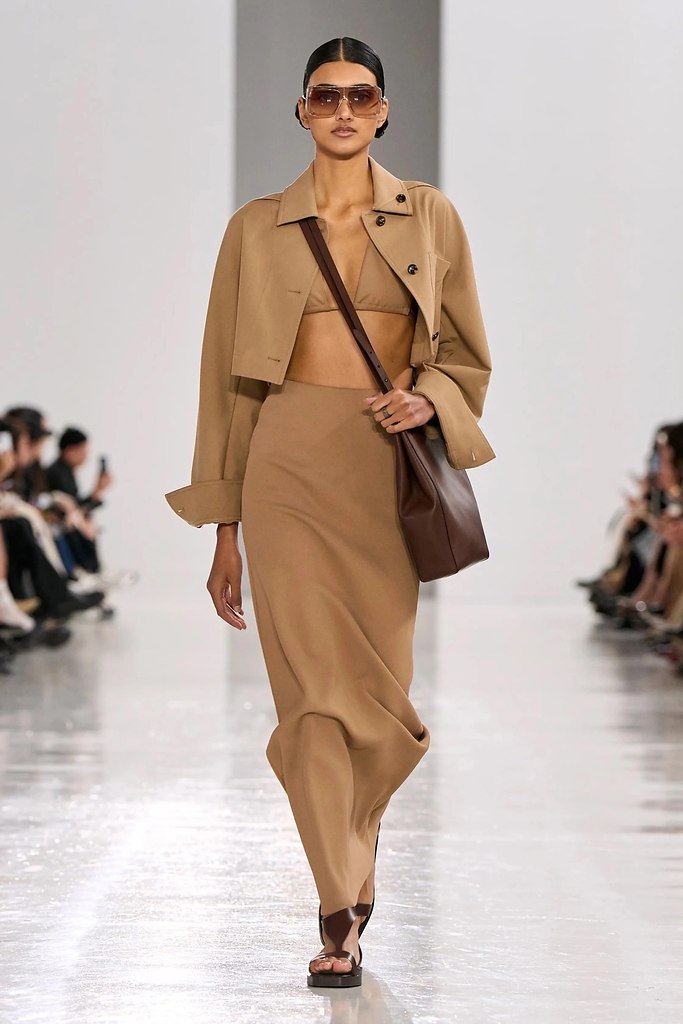              Max Mara.   ... - 8