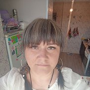 Elena, 40 , 
