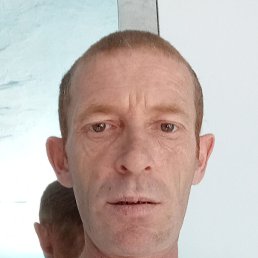  , , 42  -  4  2025