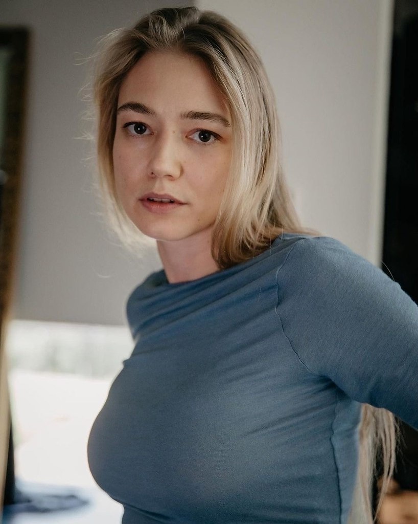 «Поделились совместным фото» — 38-летняя актриса Оксана Акиньшина и 40-летний актёр Данила ...