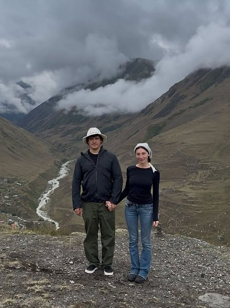 Вернулись в старые добрые времена вместе с Настюшкой Ивлеевой! Она с мужем покоряла Кавказ, ... - 3