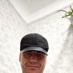 ������, ������, 32 ����