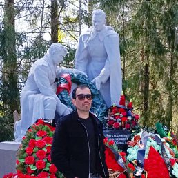 ����, ������, 32 ����