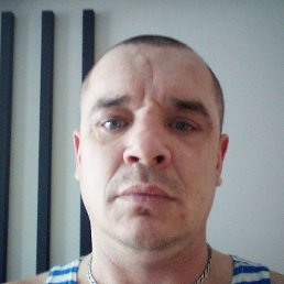 ������, ����, 42 ����