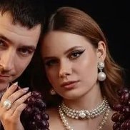 ������� �������, 27 ���, ������������