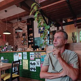 Pino, 53, 